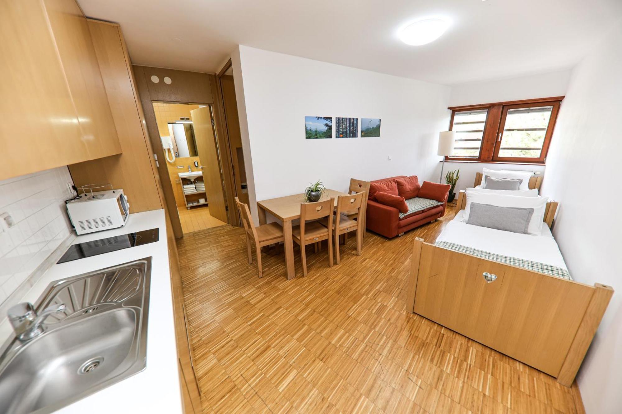צליה Hotel Celjska Koca מראה חיצוני תמונה